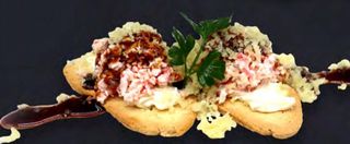 801. Bruschetta granchio 2 pezzi