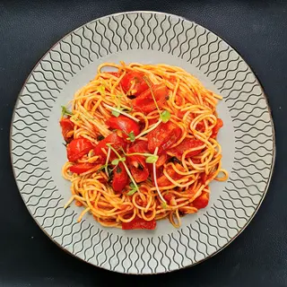 Spaghetti cu rosii cherry
