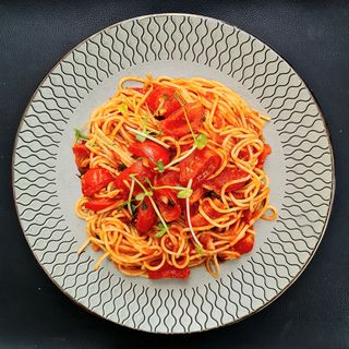 Spaghetti cu rosii cherry