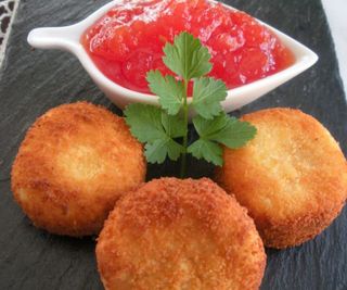 Queso De Cabra Empanado (6 Uds.)