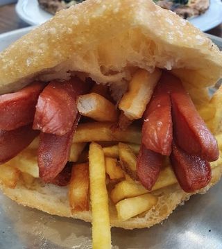 14 Panini con wrustel di pollo e patatine