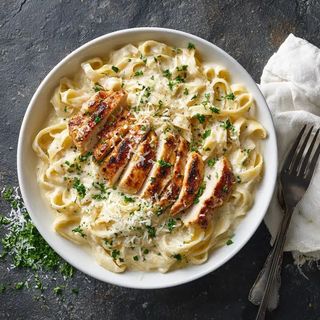Creamy Alfredo Pasta
