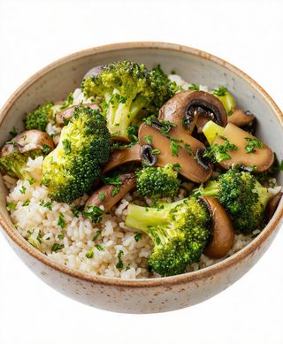 ბროკოლით და სოკოთი