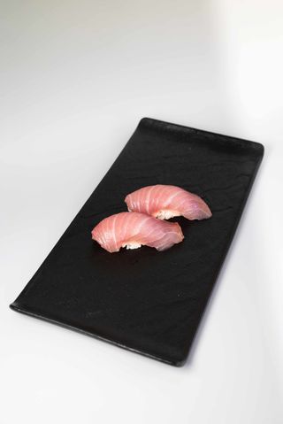 Nigiri Bijela riba 2 komada