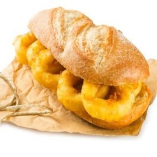 Bocadillo De Calamares