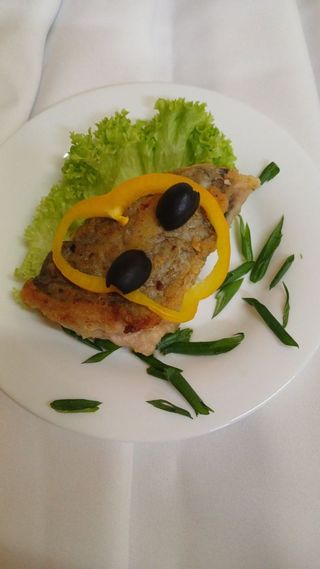 Рибка смажена ( стейк ) (100г)