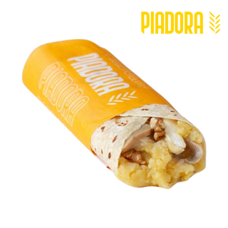 Patate bollite, brie, funghi, noci e olio tartufato