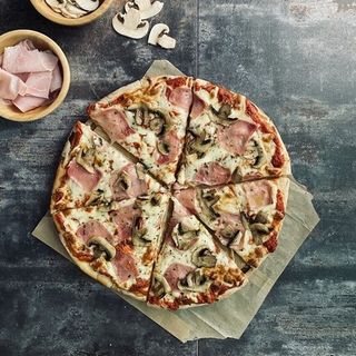 Pizza Prosciutto Cotto e Funghi