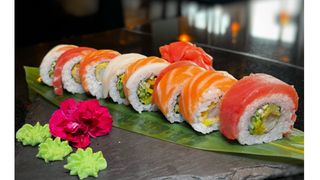 Uramaki tęcza kalifornii 8 szt