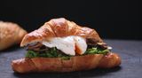 круассаны с грибами