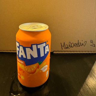 Fanta Naranja lata 330ml.