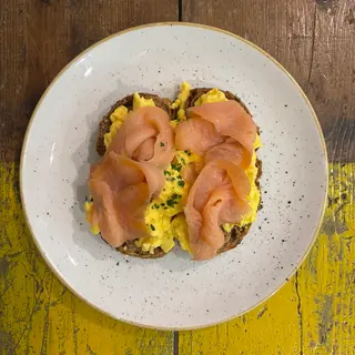 OnToast salmone e creamcheese