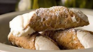 Cannolo con ricotta