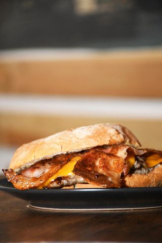 Hamburguesa Manhattan