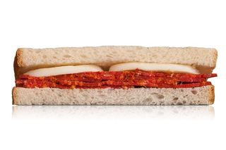 Sándwich de chorizo y huevo