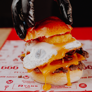 English Breakfast Burger (Solo disponible hasta las 19:00h)