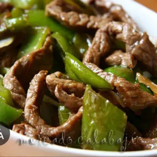 Ternera Con Pimientos