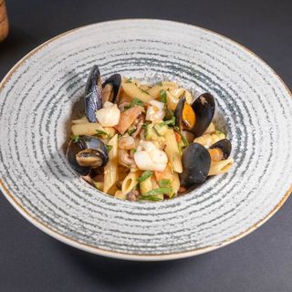 Fructe de Mare in Sos de Vin 445 Gr.