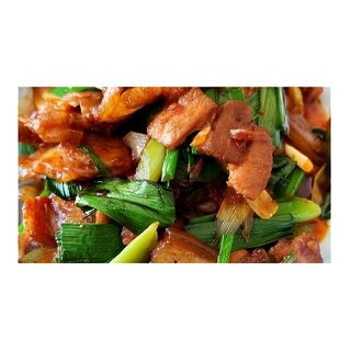 Piept de porc prajit picant