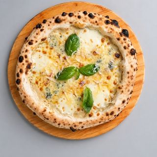 Pizza 4 Cheese