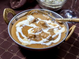 MIEL IN SOS CREMOS (Lamb korma)