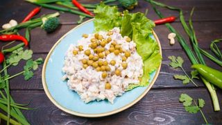 Салат Оливье (250г)