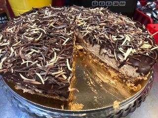 Kawa americano średnia 250ml + peanut butter / reese's