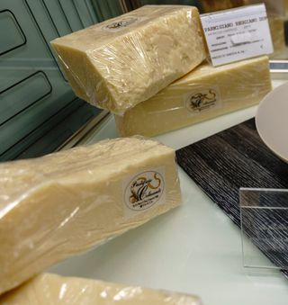 Parmigiano Reggiano Dop - 100 g