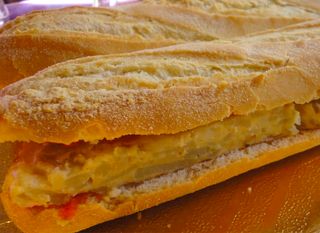 Bocadillo de tortilla de patata (30 Cm.)