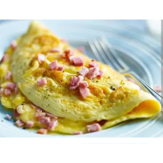 Déjeuner   Omelete au jambon fromage   