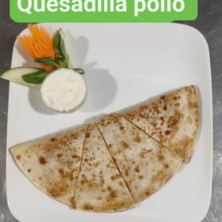 Quesadillas De Pollo
