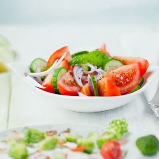 Селска салата (450г)