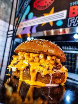 THE MEATLESS VEGETARIAN BURGR 520GR