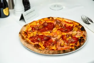 Pizza Quattro Carni Ø32cm