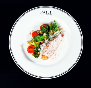 Куриное филе с брокколи и шпинатом