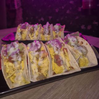 Mini Tacos De Pollo (4 Uds.)