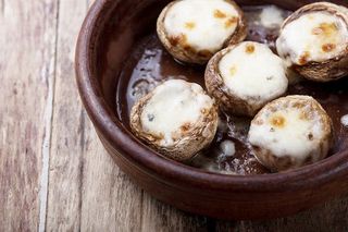 Pieczarki faszerowane 250g