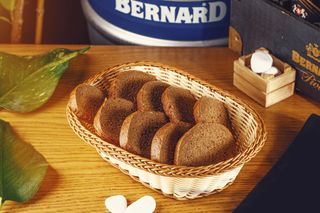 შავი პური