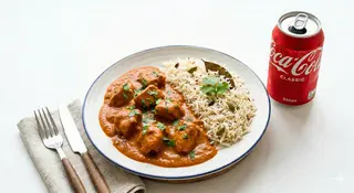 Butter chicken murgh makhani + Coca Cola
