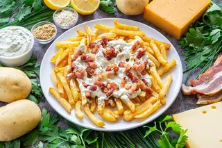 Patatas Con Bacon Y Queso
