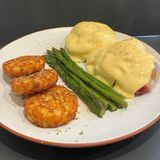 English Muffin Benedictinos