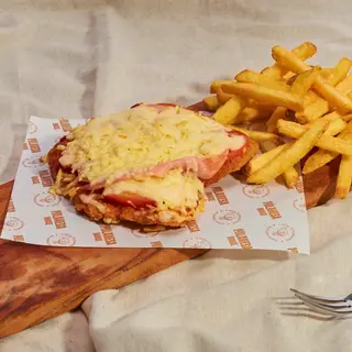 Milanesa a los 4 Quesos