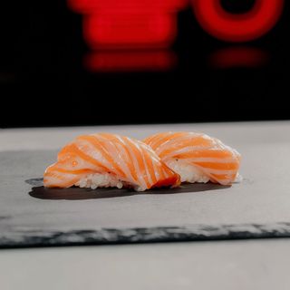 Nigiri Salmón