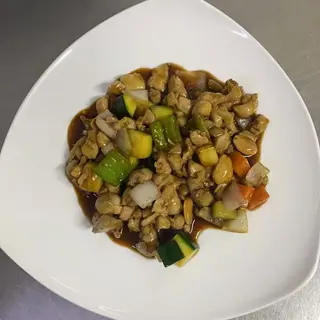 Pollo Con Almendras