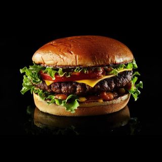 Hamburguesa clásica con patatas 