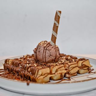 Rocher premium sa sladoledom