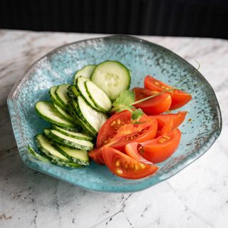 Salata de rosii si castraveti JUNIOR