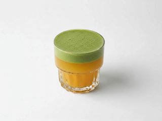 Матча оранж гаряча