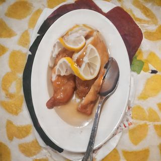 64. Pollo Con Salsa De Limón