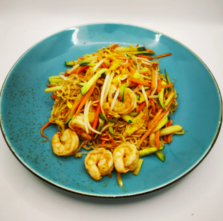 15D Ramen con verdure e gamberi alla piastra